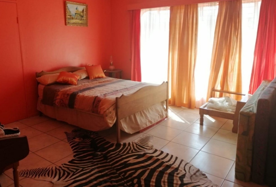 5 Bedroom Property for Sale in Sasolburg Free State